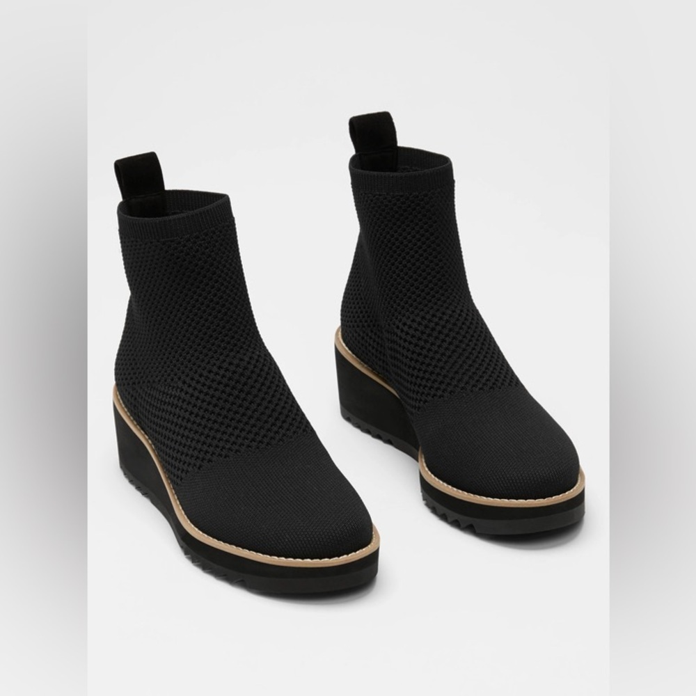 Eileen Fisher London Recycled Stretch Knit Bootie